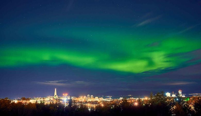 אורות הזוהר הצפוני באיסלנד